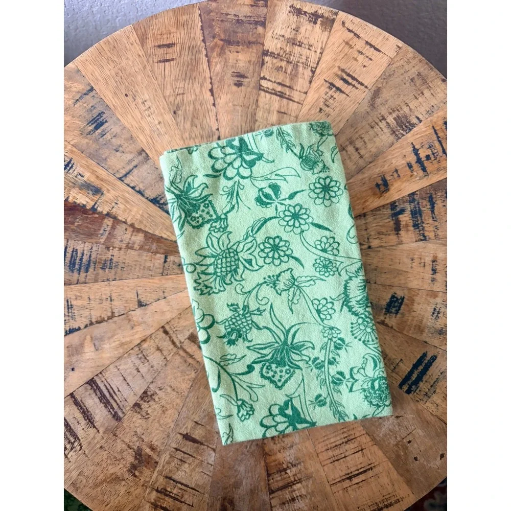 Noble Excellence Green Floral Cotton Cloth Napkins Set of 4 Botanical Print‎